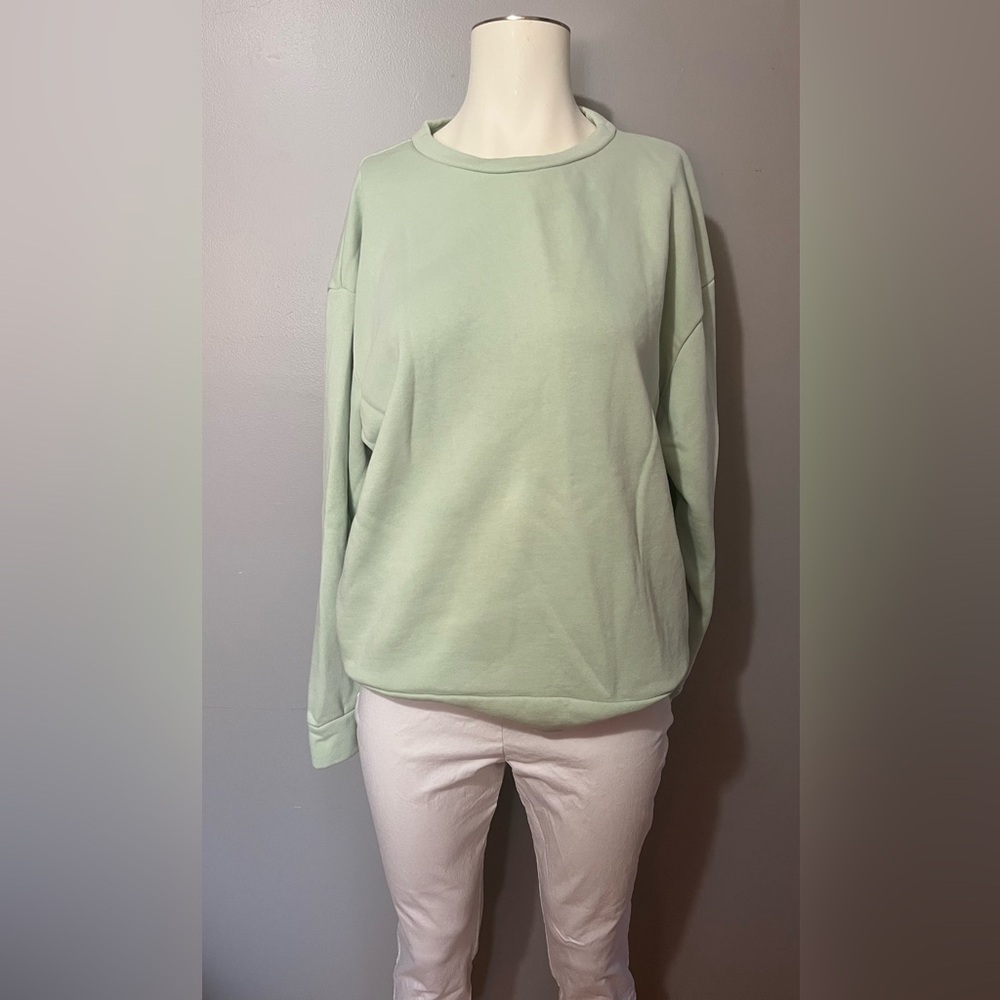 Women's Crewneck Pullover Sweatshirt - Light Mint